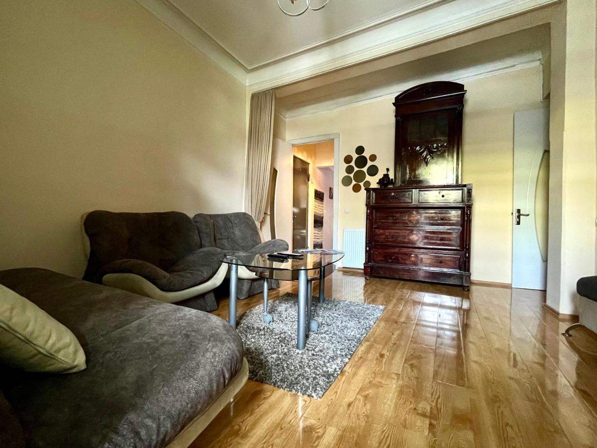 Apartment In Old Tbilisi Orbeliani Square エクステリア 写真