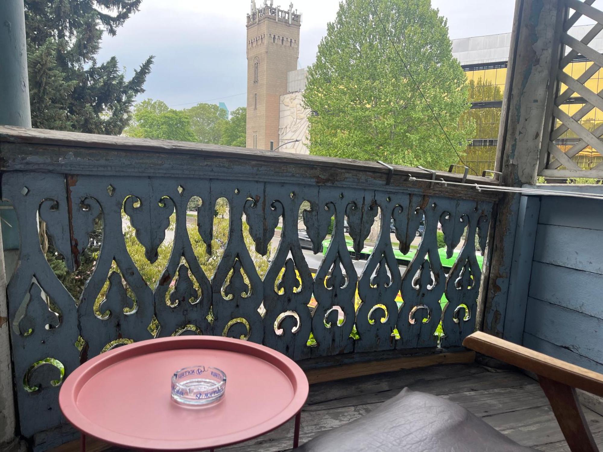 Apartment In Old Tbilisi Orbeliani Square エクステリア 写真